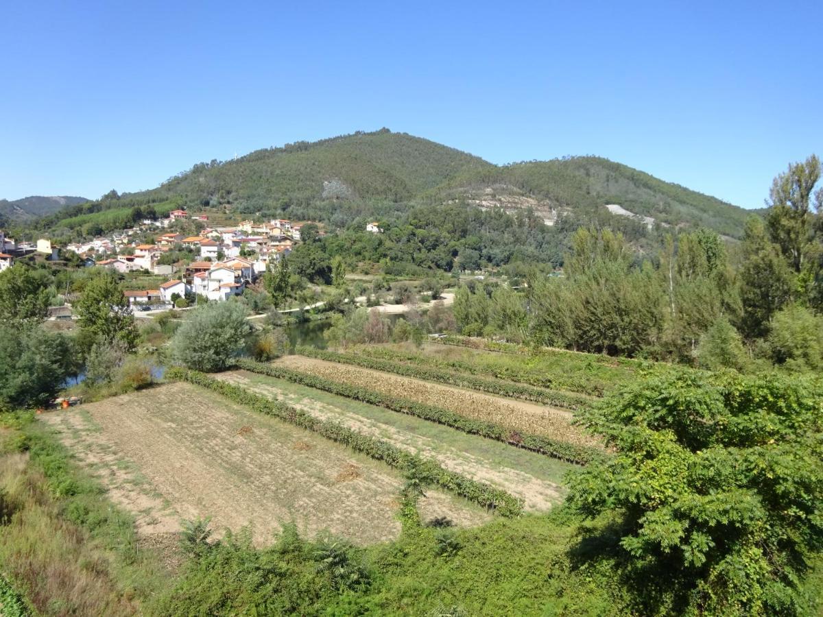 Hospedaria Lampiao Penacova Exterior foto